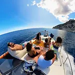 Our Cruises Botel Skopelos Town
