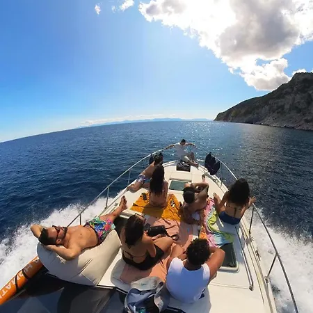 Our Cruises Botel *