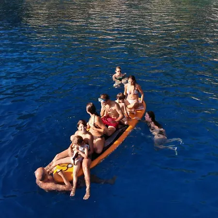 Botel Our Cruises *