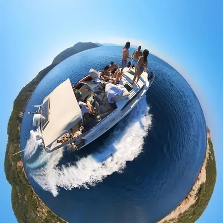 Our Cruises Botel